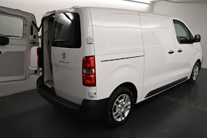 Vehicle image PEUGEOT e-Expert Kaw. Standard 75 kWh Premium