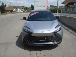 Vehicle image TOYOTA C-HR 0
