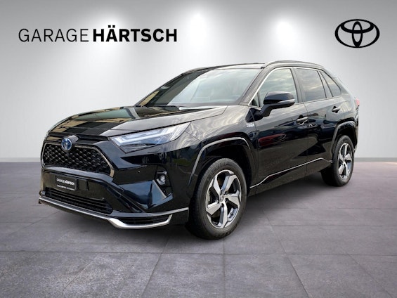 First vehicle image First vehicle image