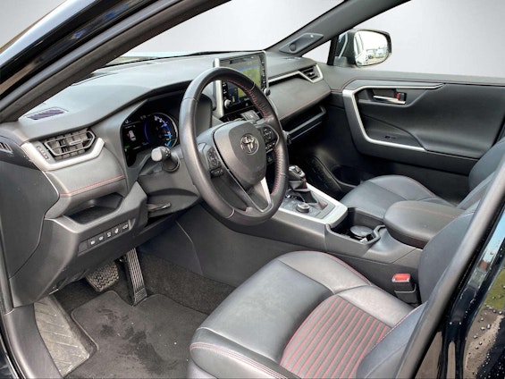 Vehicle image 13 Vehicle image 13