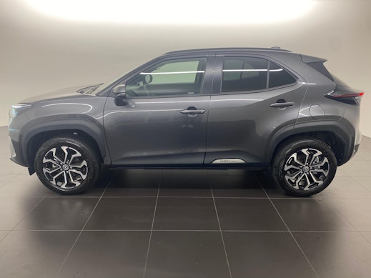 TOYOTA Yaris Cross 1.5 VVT-i HSD Trend AWD-i 2