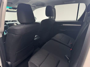 https://vehicle.imgix.net/3635146/01494b25-cf55-4909-aad5-1c7b810064fc.jpg
