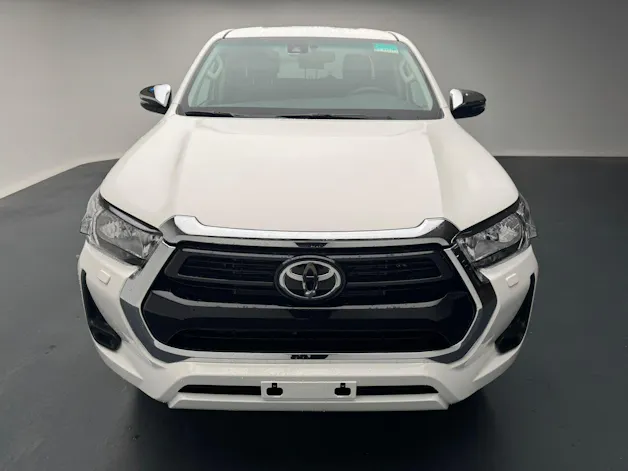 Toyota Hilux Double Cab.-Pick-up 2.8 D-4D 204 Style MHEV