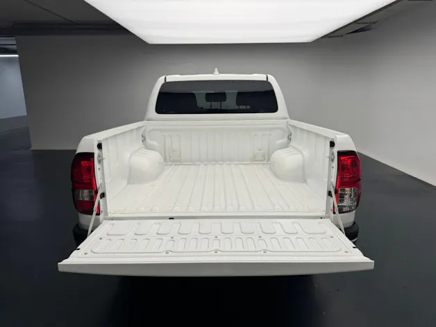 Toyota Hilux Double Cab.-Pick-up 2.8 D-4D 204 Style MHEV