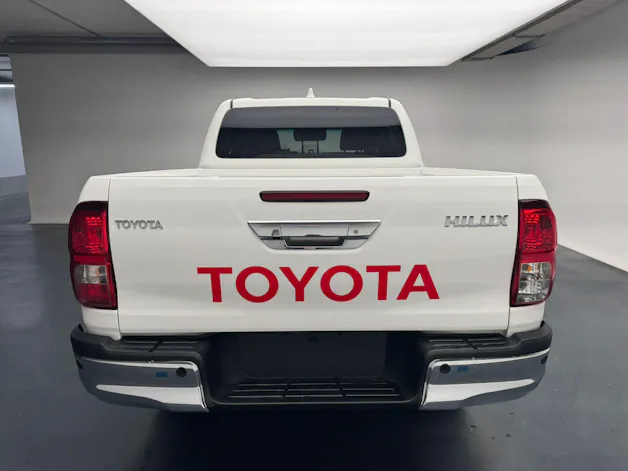 Toyota Hilux Double Cab.-Pick-up 2.8 D-4D 204 Style MHEV