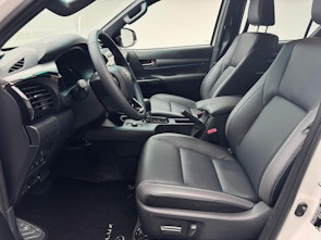 image du véhicule TOYOTA Hilux Double Cab.-Pick-up 2.8 D-4D 204 Invincible MHEV