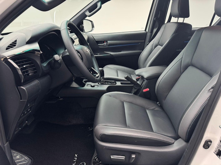 immagine del veicolo TOYOTA HI-LUX