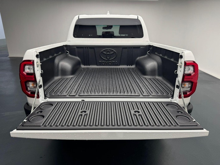 immagine del veicolo TOYOTA HI-LUX