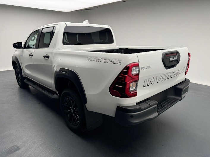 immagine del veicolo TOYOTA HI-LUX