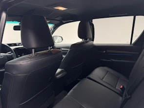 image du véhicule TOYOTA Hilux Double Cab.-Pick-up 2.8 D-4D 204 Invincible MHEV