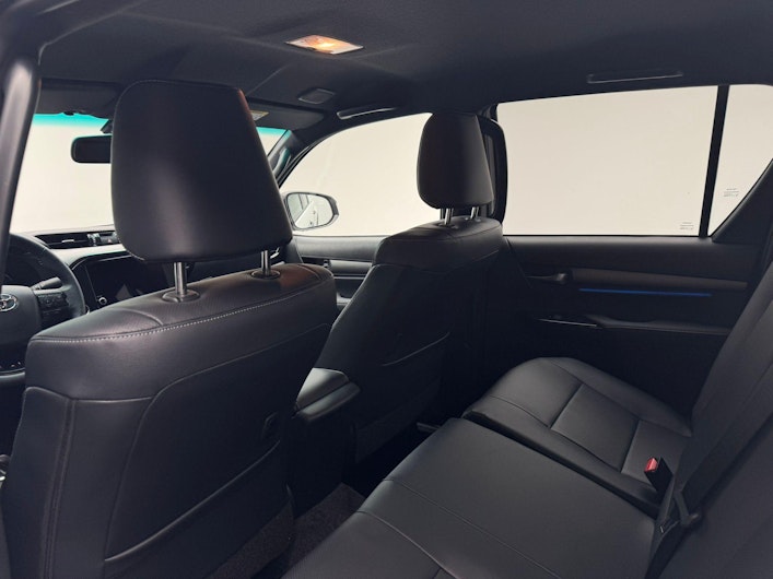 immagine del veicolo TOYOTA HI-LUX