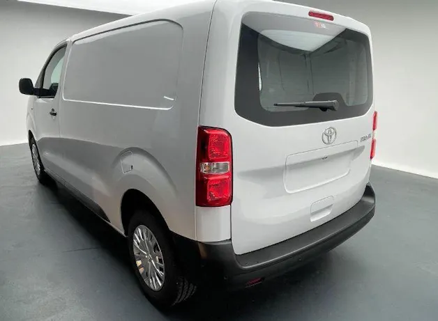 Toyota PROACE Van L1 2.0 D Active