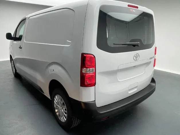 Toyota PROACE Van L1 2.0 D Active