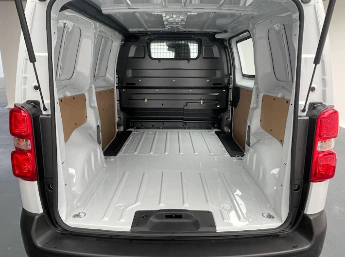 Vehicle image TOYOTA PROACE