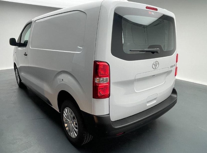 Vehicle image TOYOTA PROACE