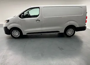 Toyota PROACE Van L2 2.0 D Advanced