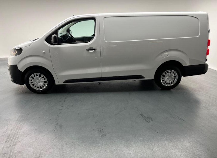 Vehicle image TOYOTA PROACE