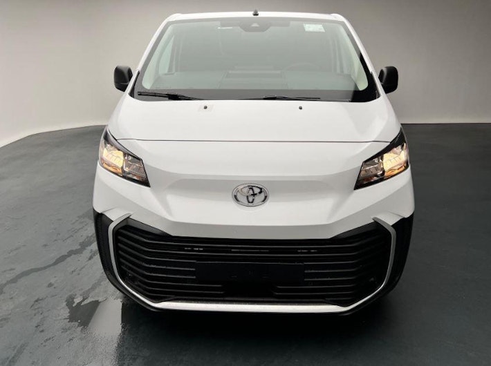 Vehicle image TOYOTA PROACE