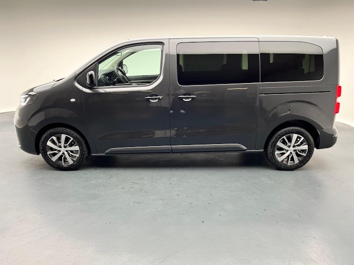 Vehicle image TOYOTA PROACE