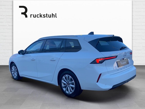 Vehicle image 3 Vehicle image 3