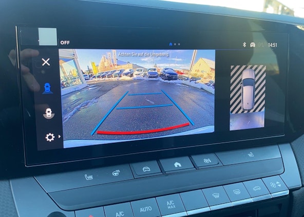 Vehicle image 10 Vehicle image 10