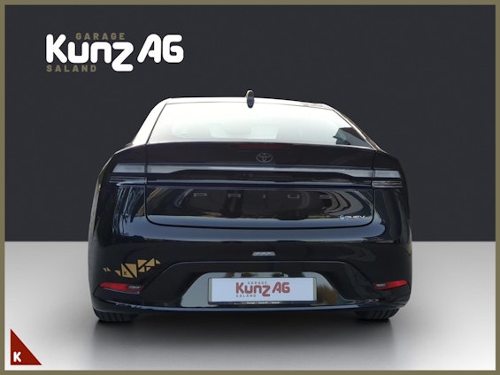 Vehicle image 4 Vehicle image 4