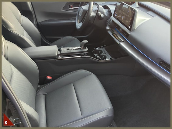 Vehicle image 17 Vehicle image 17