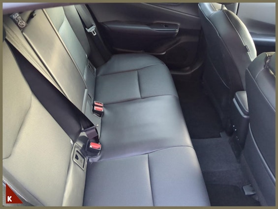 Vehicle image 18 Vehicle image 18