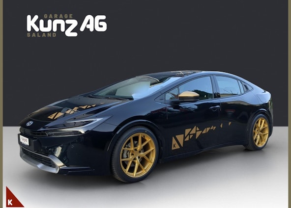 First vehicle image First vehicle image