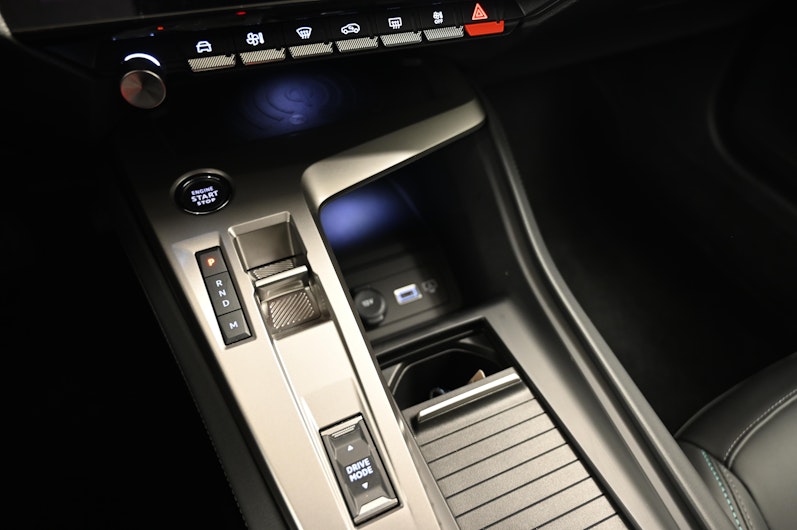 Vehicle image PEUGEOT 408