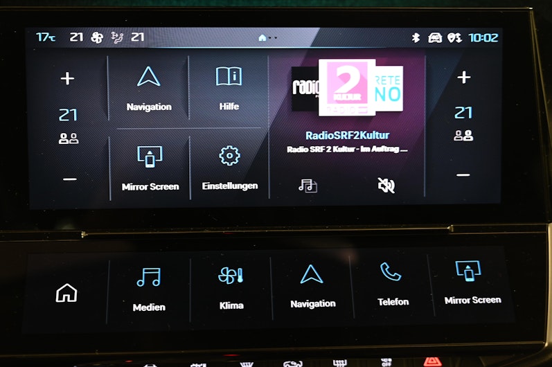 Vehicle image PEUGEOT 408