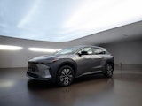 First vehicle image
