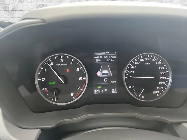 Subaru Crosstrek 2.0i e-Boxer Swiss Plus