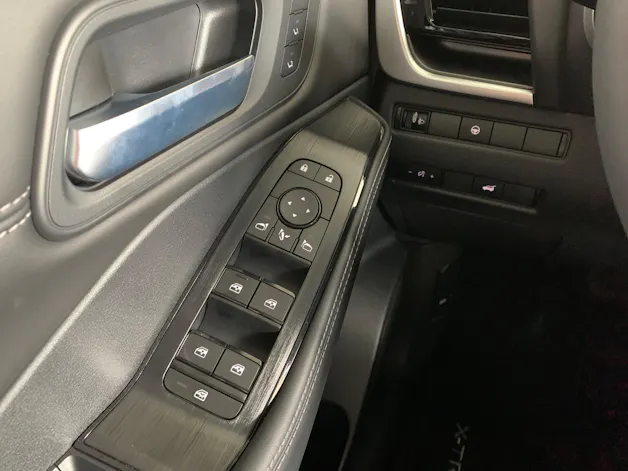 Nissan X-Trail 1.5 VC-T N-Trek e-4orce 7P