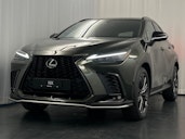 First vehicle image