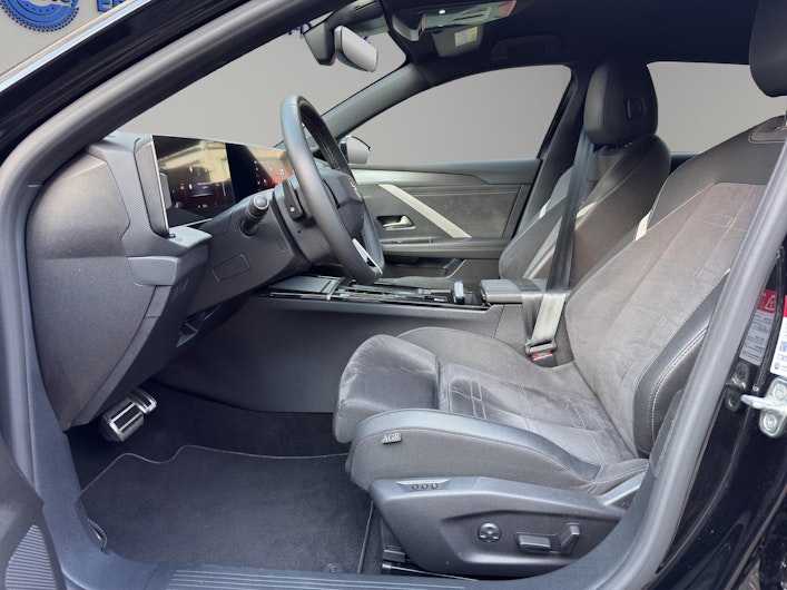 Vehicle image OPEL ASTRA