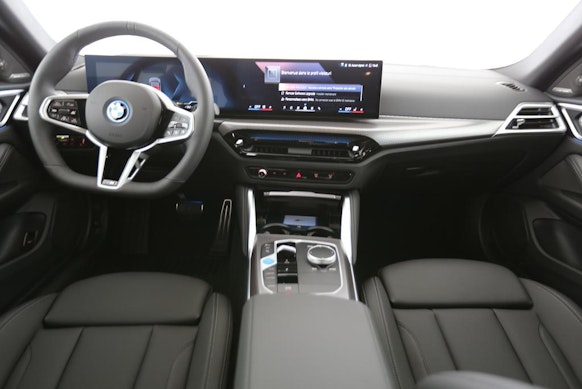 BMW i4 xDrive40 3