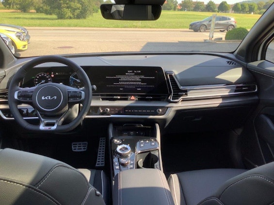 Vehicle image 8 Vehicle image 8