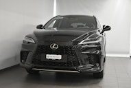 First vehicle image