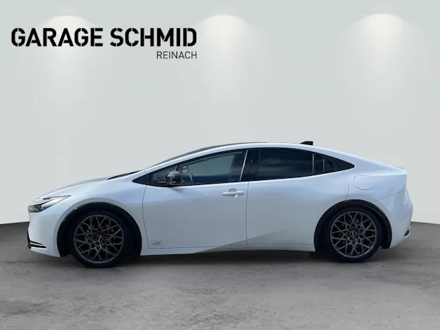 Toyota Prius 2.0 Plug-In-Hybrid Style