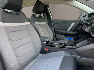 Citroën C4 X Essence 130ch Automatique Swiss Edition