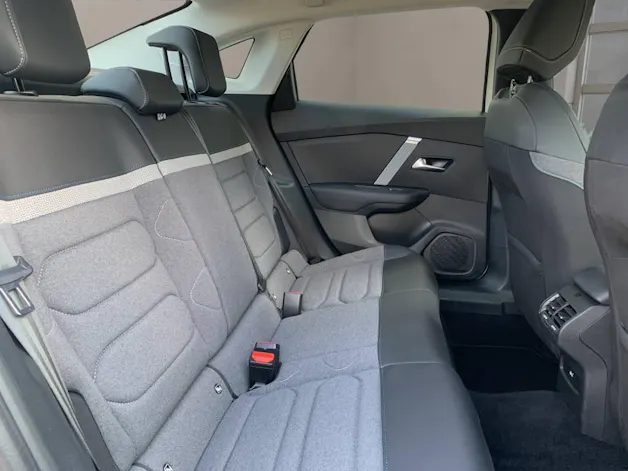 Citroën C4 X Essence 130ch Automatique Swiss Edition
