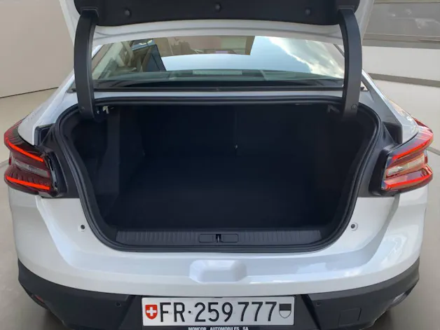 Citroën C4 X Essence 130ch Automatique Swiss Edition