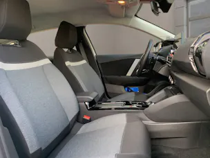 Citroën C4 Essence 130ch EAT8 Swiss Edition
