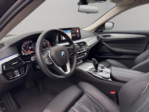 Fahrzeugbild BMW 530d xDrive 48V Touring