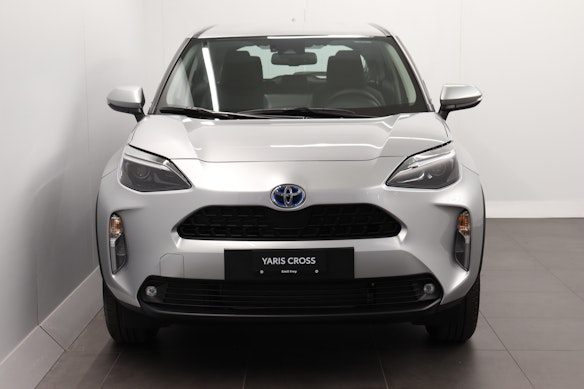 TOYOTA Yaris Cross 1.5 VVT-i HSD Comfort 9