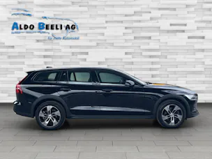 Volvo V60 Cross Country 2.0 B4 AWD