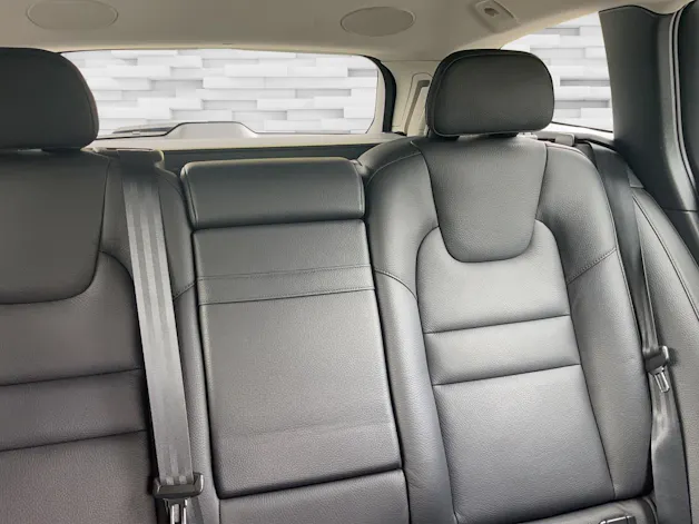 Volvo V60 Cross Country 2.0 B4 AWD