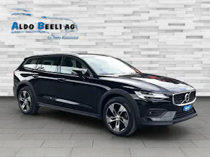 Volvo V60 Cross Country 2.0 B4 AWD