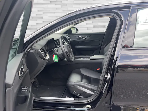 Volvo V60 Cross Country 2.0 B4 AWD
